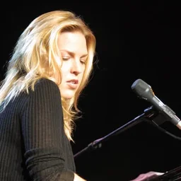 Exclusively Diana Krall — The United Arab Emirates شعار