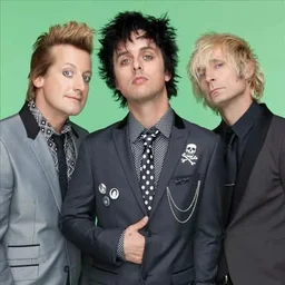 Escucha ${station.name} en vivo desde ${station.country} - ${station.genre ||