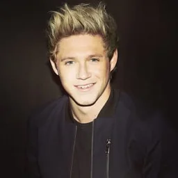 Exclusively Niall Horan — The United Arab Emirates شعار