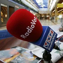 RadioVoz Pontevedra logo — Spain