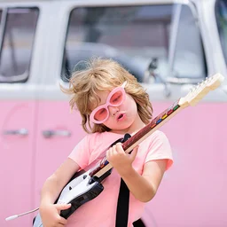 Sfera Kids logo — Greece