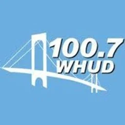 whud-fm 100.7 — The United States Of America logo